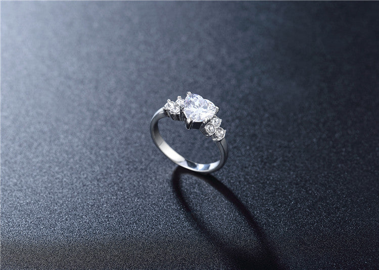 Eleganter Damen Hochzeitsring mit Zirkon – Titanstahl Diamantoptik Ring