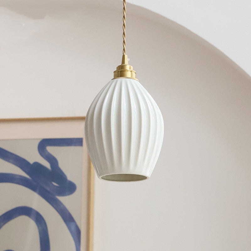 Elegant Brass Bedside Wall Lamp for Bedroom