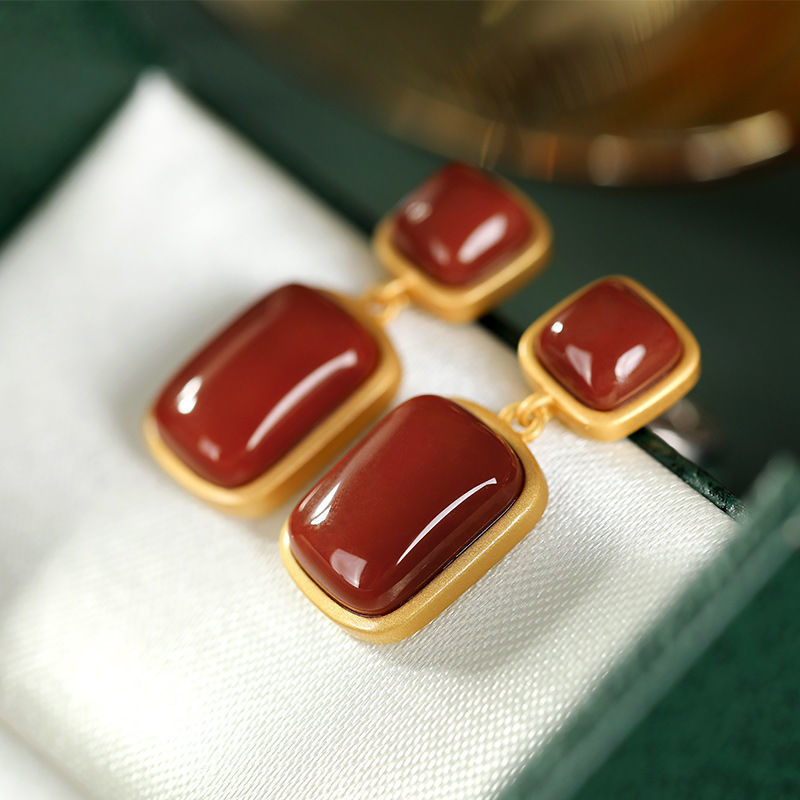 Luxuriöse Jade- & Saphir Ohrringe – Elegante Statement Schmuckstücke für Damen