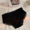 Damen Spitzen Slip mit Cut-Out – Verführerisch, elegant & bequem