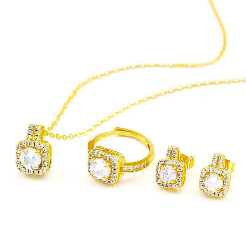 Luxurious Zirconia Jewelry Set in Gold – Choker Necklace, Earrings & Statement Ring