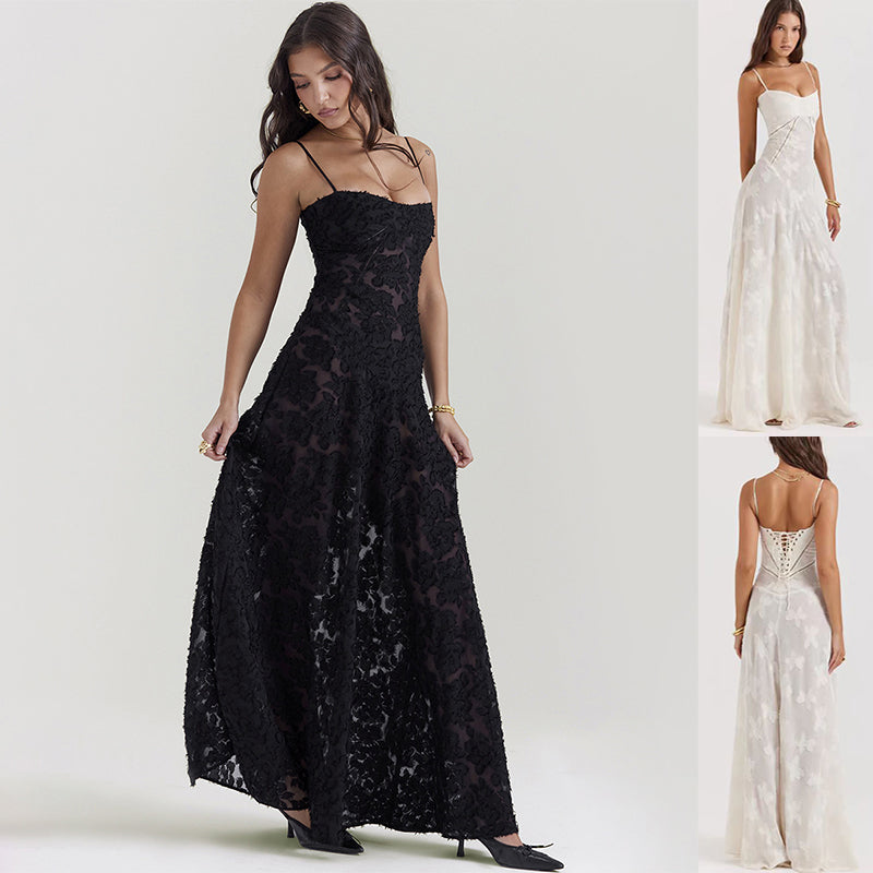 Elegant Lace Maxi Dress - Strapless Summer Evening Dress with Feminine Charm