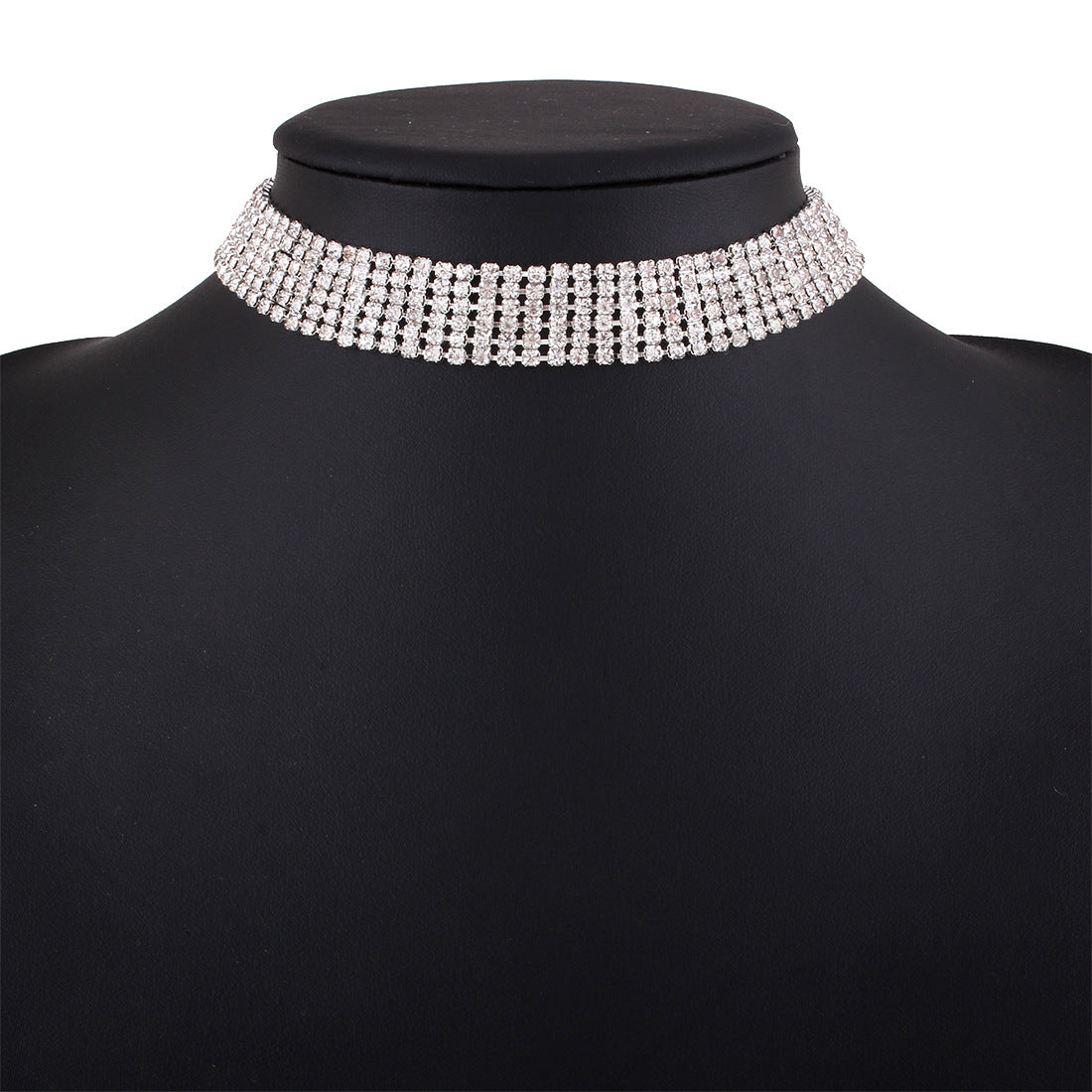Sparkling Rhinestone Necklace Short – Glamorous Women's Jewelry in Trendy Design