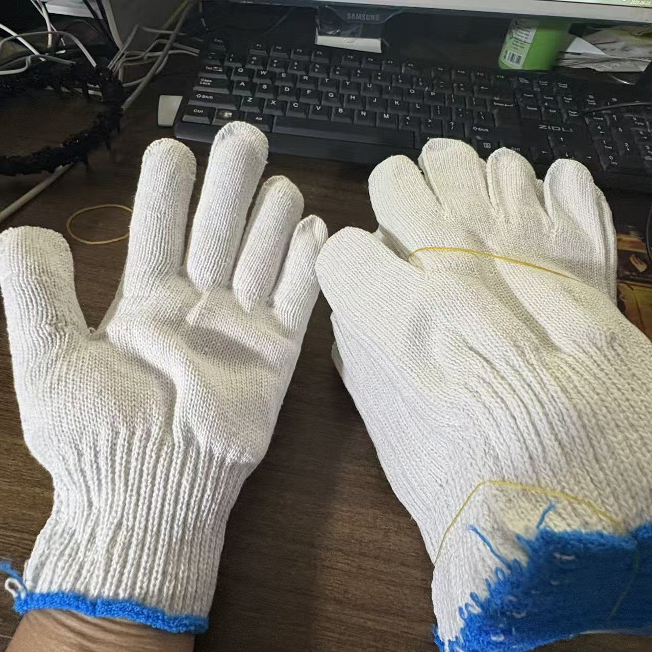 Work gloves cotton robust breathable protection durable