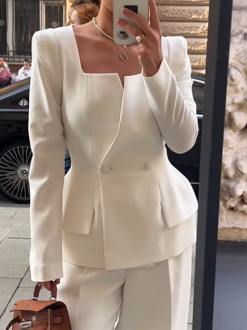 Damen Blazer mit eckigem Kragen – Zweiknopf, Elegant & Zeitlos