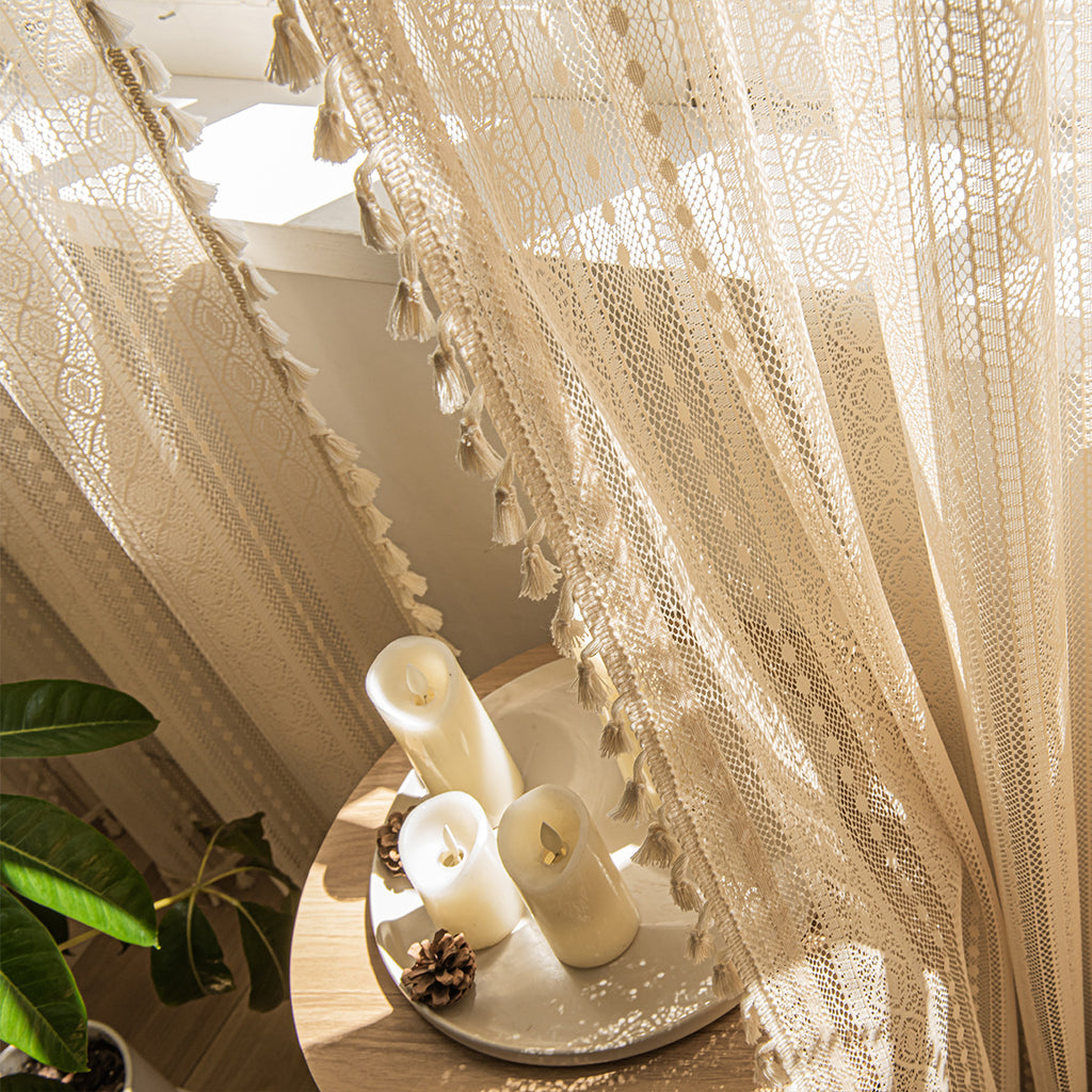 Lace Curtain Wood Look | transparent natural elegant modern