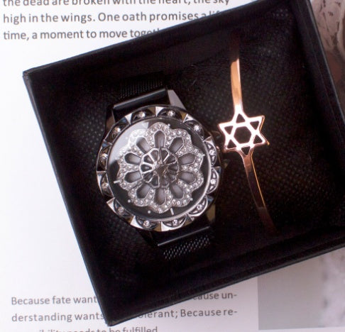 Women's Rotating Dial Watch | Elegant Quartz Fashion Watch