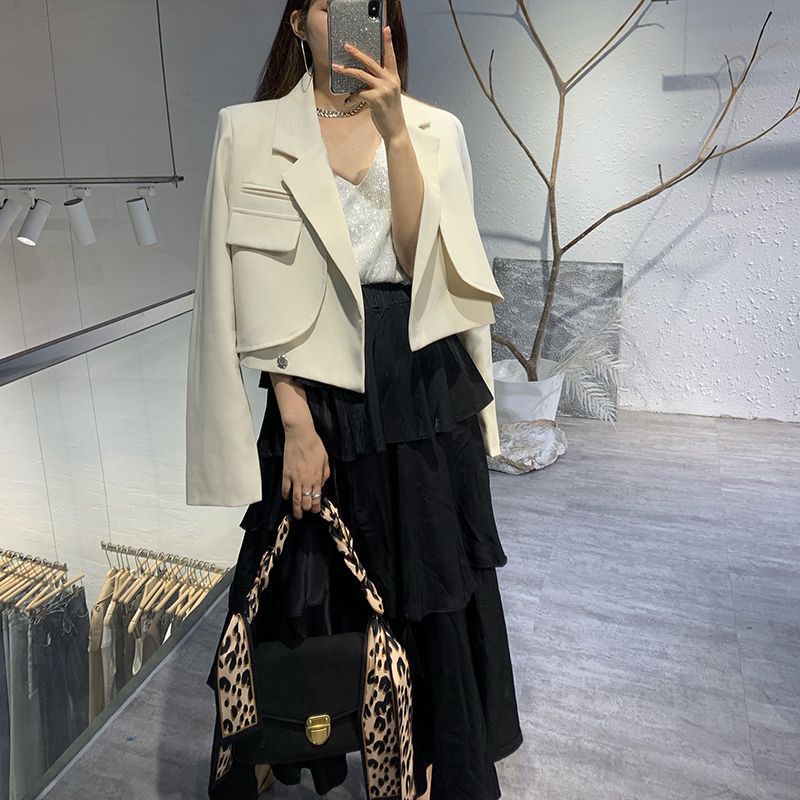Eleganter Damen Kurzblazer – Vielseitig, Modern & Zeitlos Chic
