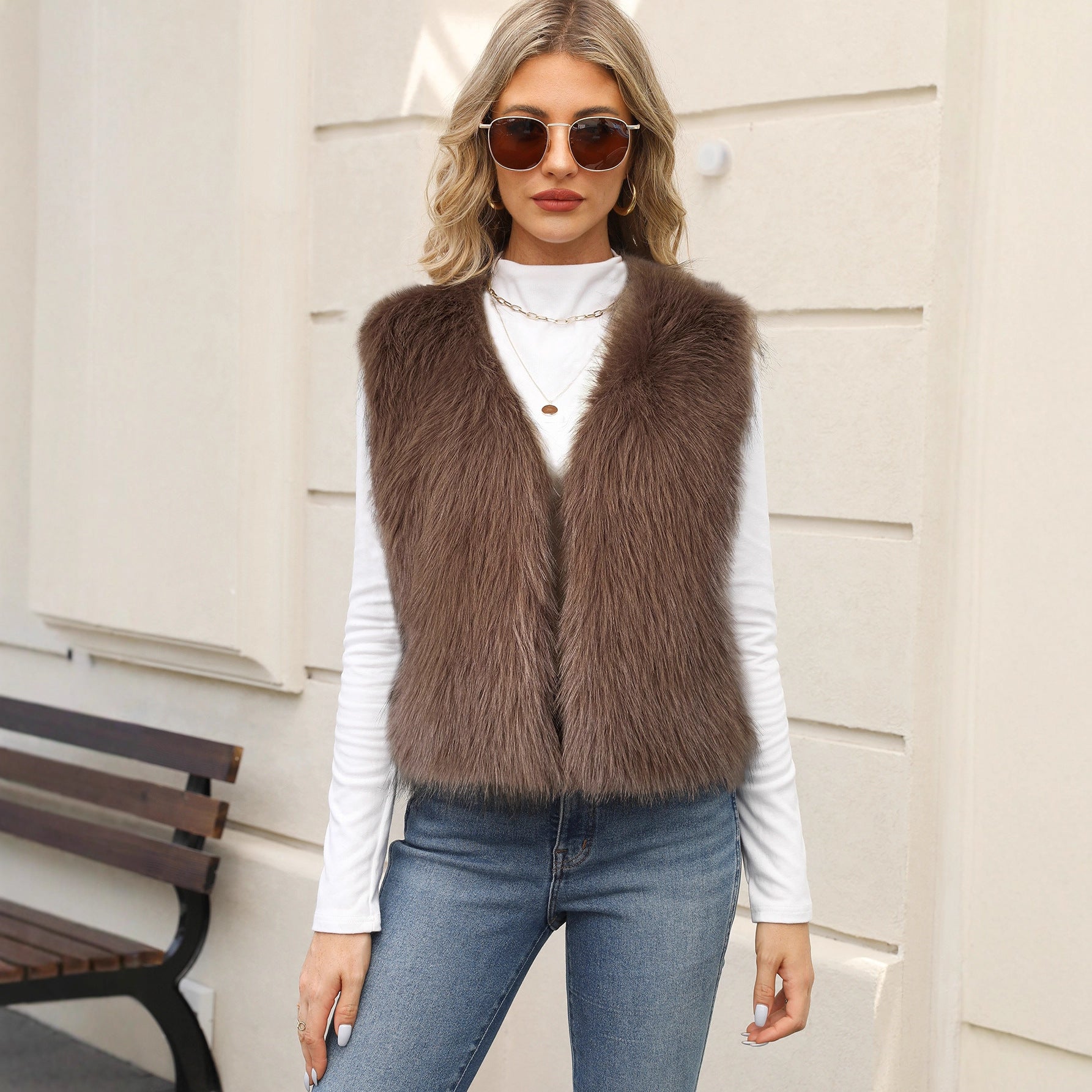 Unisex Kunstfellweste Nachhaltig | Elegante Winter Mode