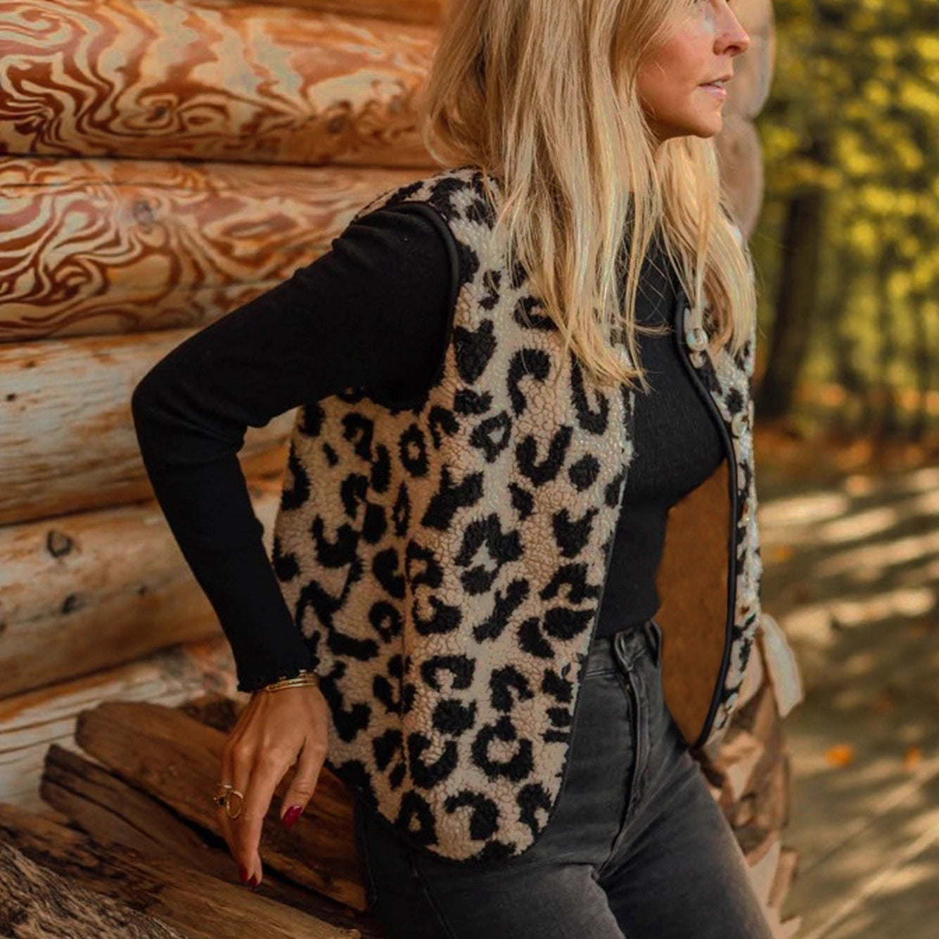 Damen Kunstfellweste Leopard – Elegant, Warm & Stylisch