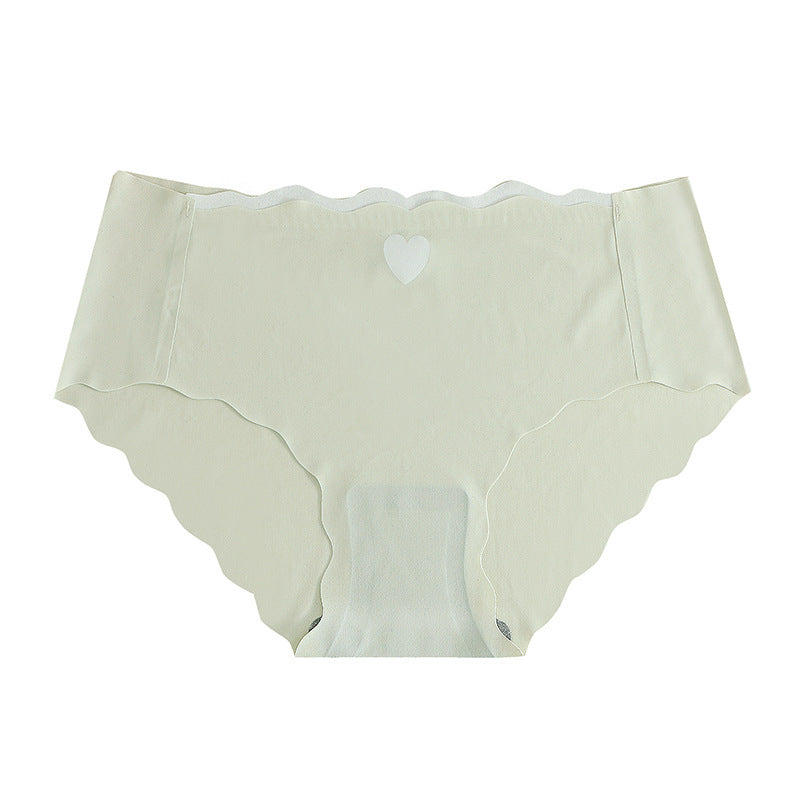 Seamless Women's Briefs Made of Ice Silk – Ultralight, Cooling & Invisible