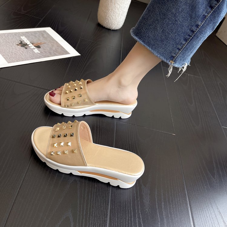 Women's Leather Mules with Rivets – Plus Size Comfort Slippers