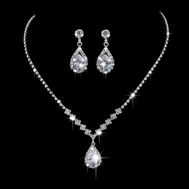 Luxuriöses Tropfen Schmuckset mit Zirkon – Halskette & Ohrringe im Diamant Look