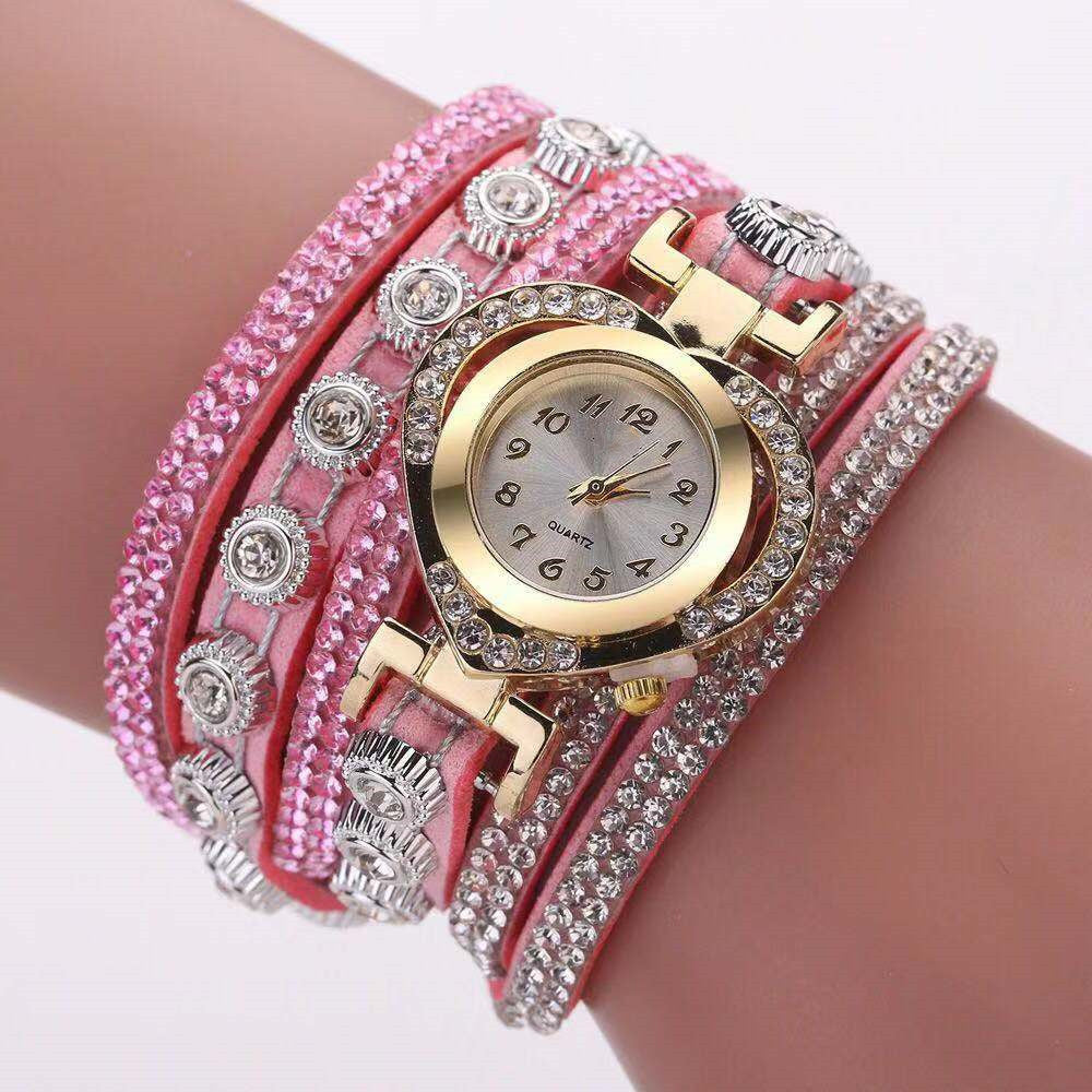 Personality Heart-Shaped Diamond Dial with Multicolor Bracelet