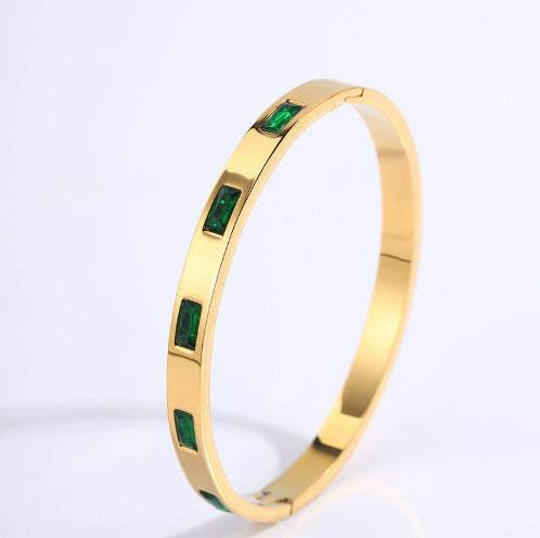 Zirkonarmband mit traditionell chinesischer Ästhetik und elegantem Flair