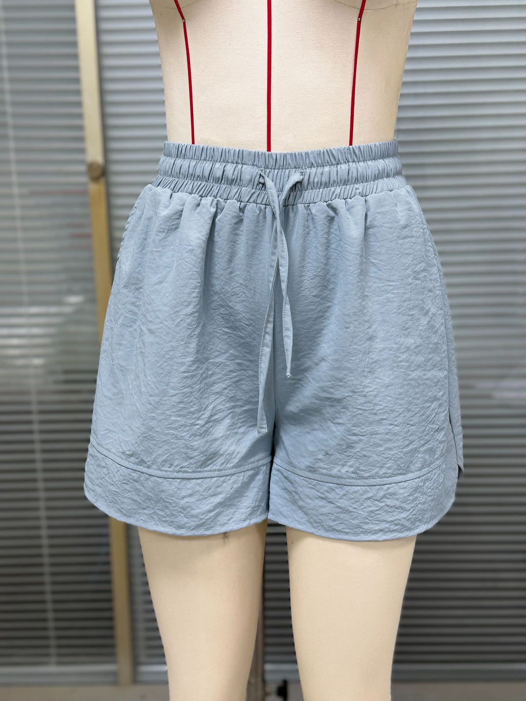 Women's Shorts with Pockets & Drawstring – Comfortable & Stylish
